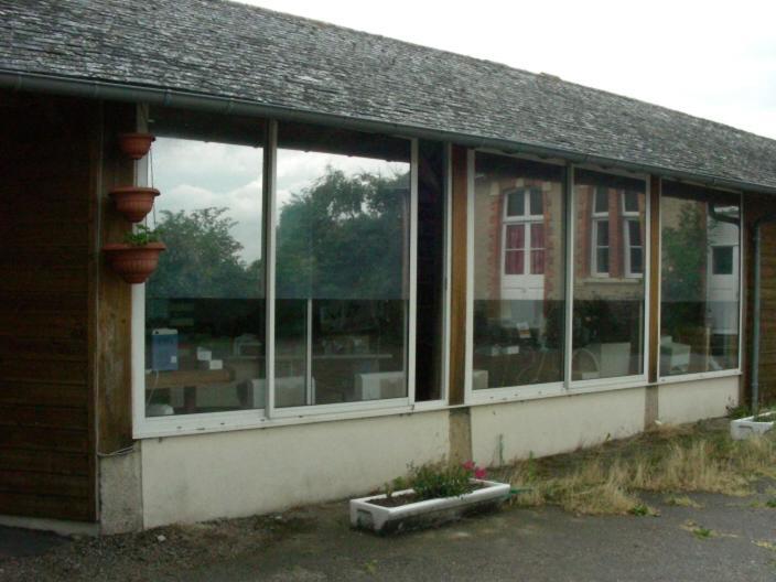 Chambres D'Hotes - Ancienne Ecole St Joseph Chanzeaux Luaran gambar